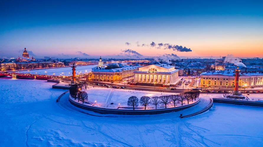 Автобус| Петербург под снежком: Новый год в сказке из Самары