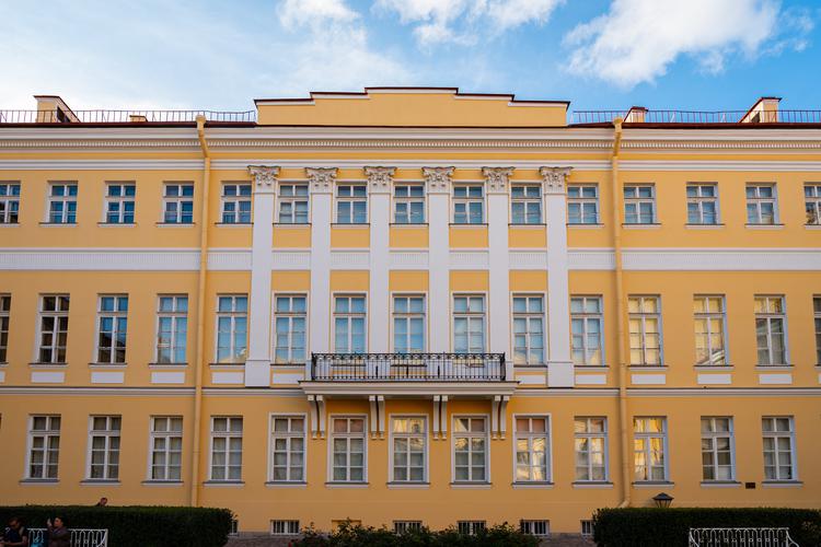 Петербургские строки: голоса Державина, Пушкина, Блока