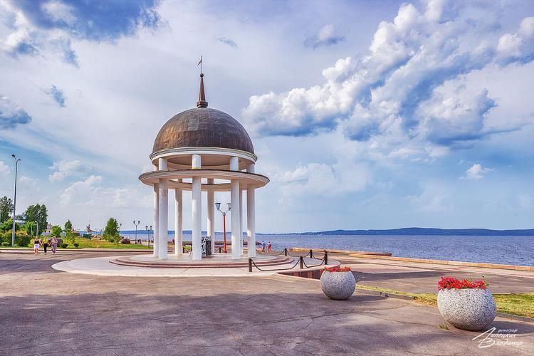 Автобус | Карелия: где озёра спят под северным сиянием из Твери