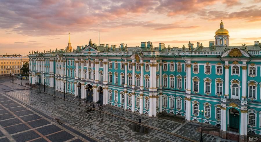 Роскошь престола: дворцы династии