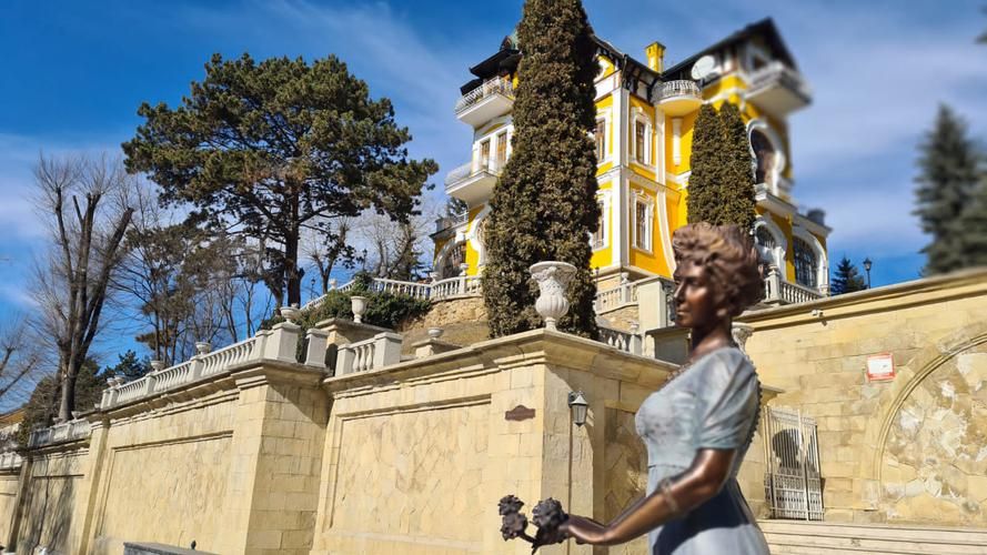 Новый год на Кавказе 2026: зима в Кисловодске — отдых, снег и уют